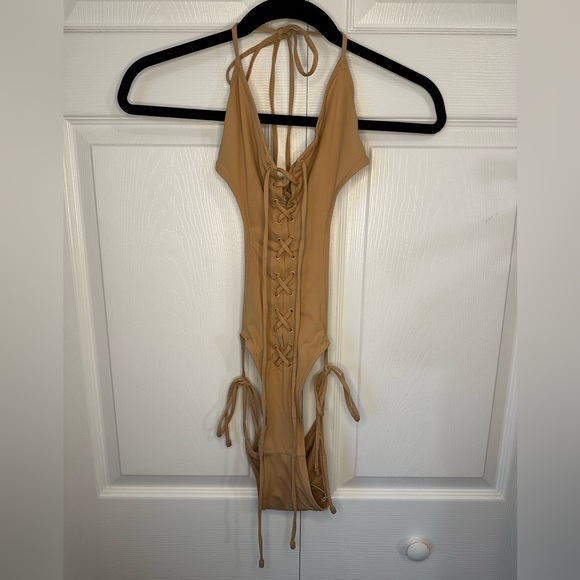SKIMS Recycled Swim Lace-up Monokini Sz.XS (will fit small) Ochre Cocoa & Onyx - Picture 9 of 16